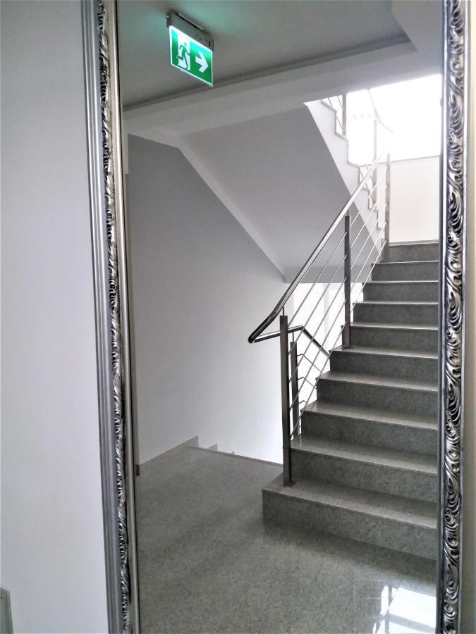 Apartamenty Czestochowa Eu "Parking Gratis" Extérieur photo